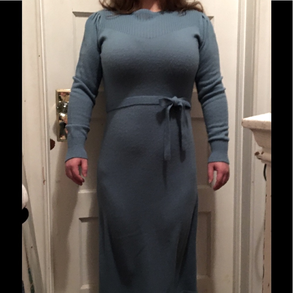 Vintage 70s/80s Blue Pleated Sleeved Sweater Dress